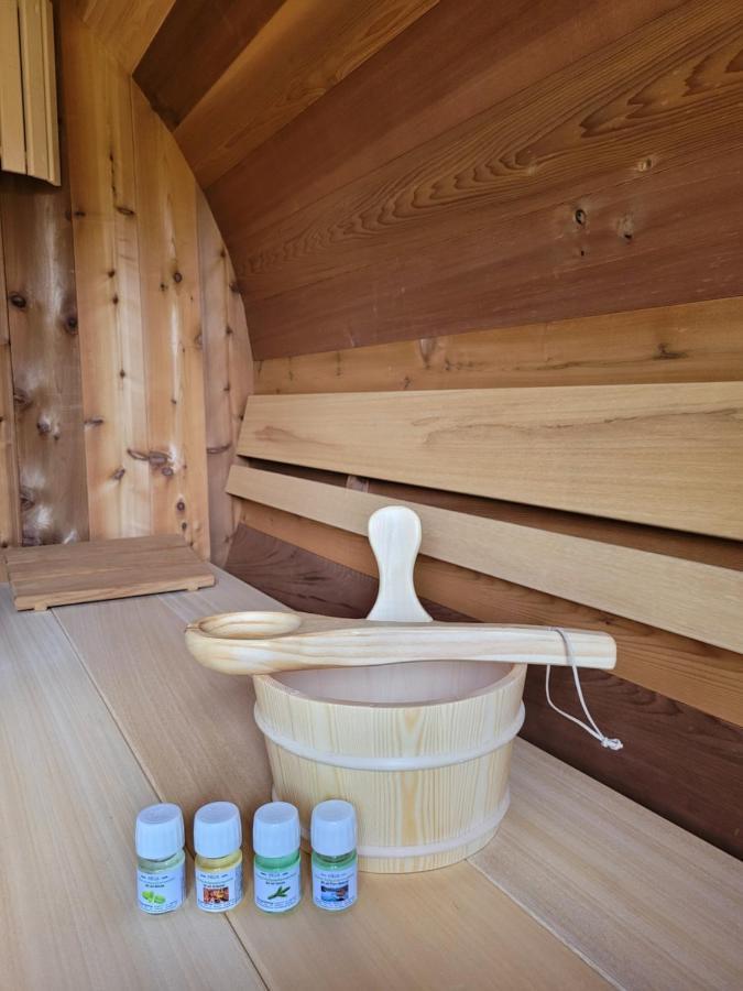 Bohemian Wellness Met Hottub & Sauna Ewijk Eksteriør bilde