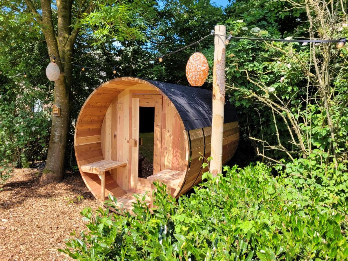 Bohemian Wellness Met Hottub & Sauna Ewijk Eksteriør bilde
